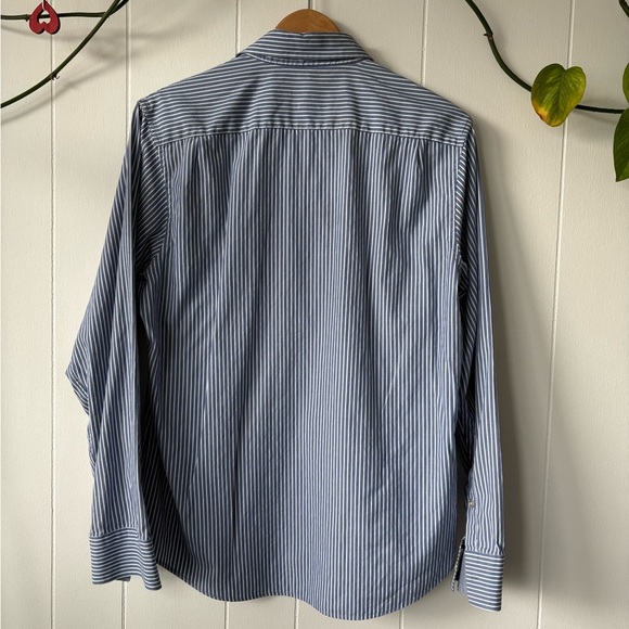 Club Monaco Blue Casual Button Down Shirt Medium - Picture 3 of 5